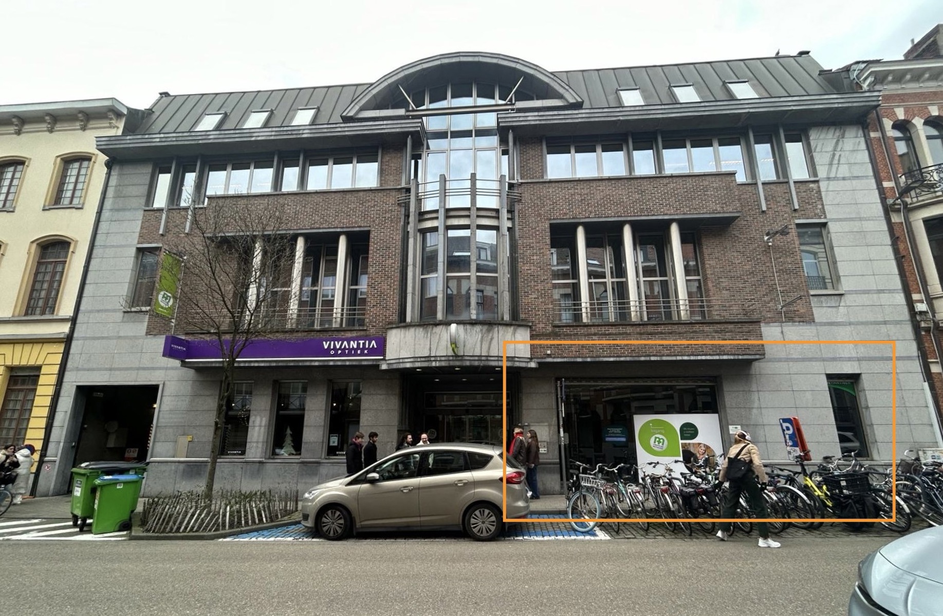 Handelsgelijkvloers in het bruisende centrum van Leuven! foto 6