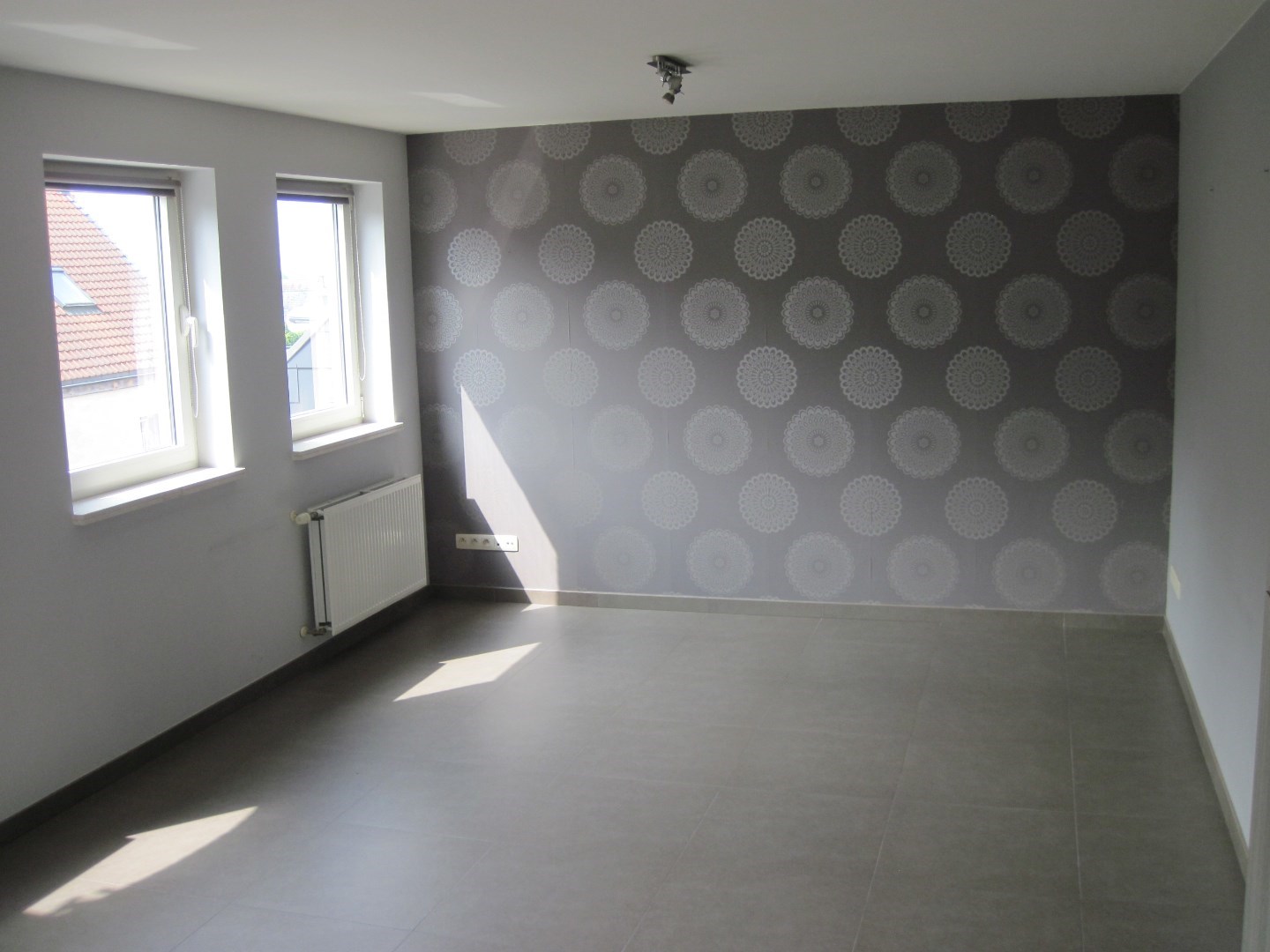 Lichtrijk appartement met ruim terras. Geen vaste kosten !   foto 4