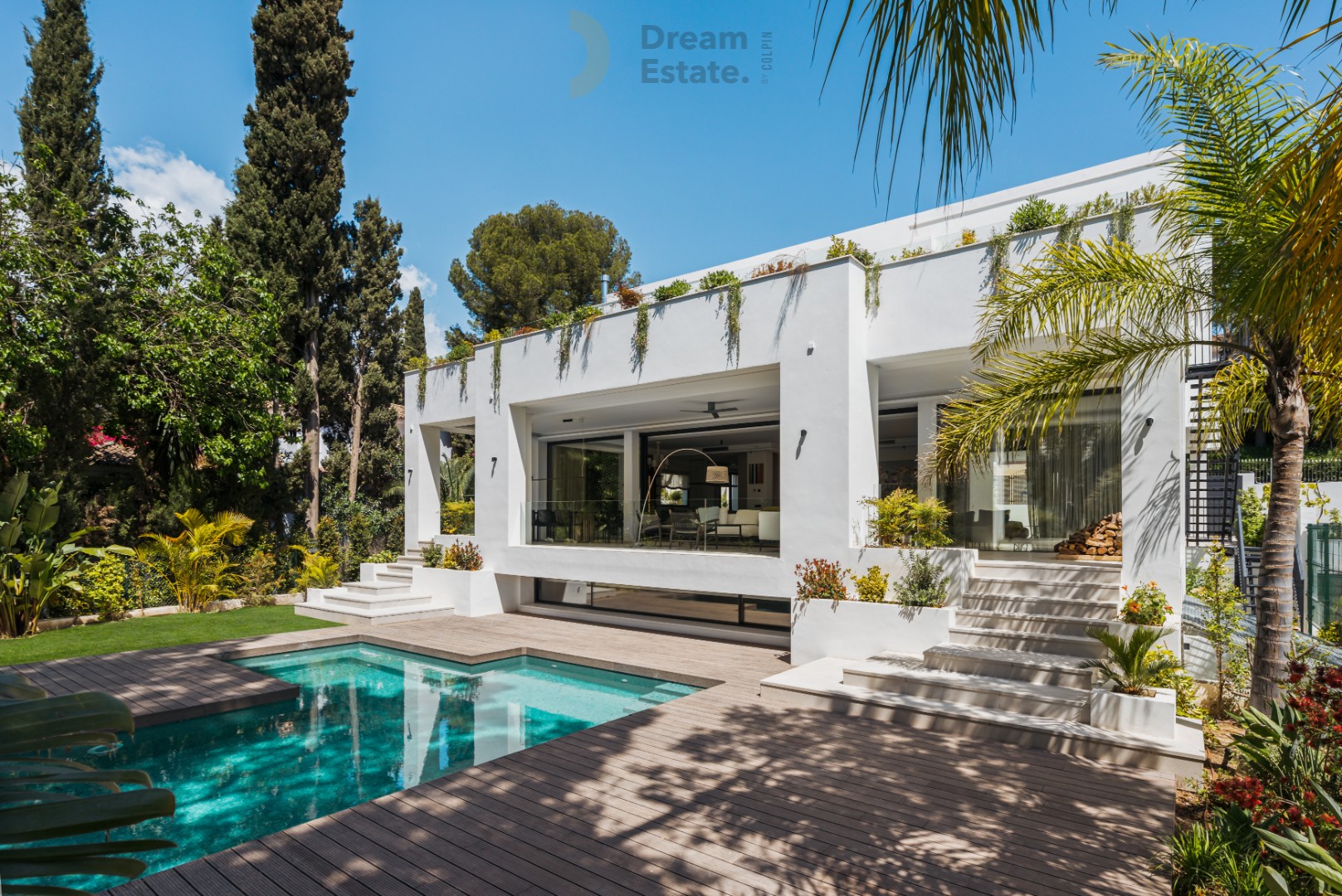 Moderne luxe villa langs de Golden Mile, Marbella. foto 2