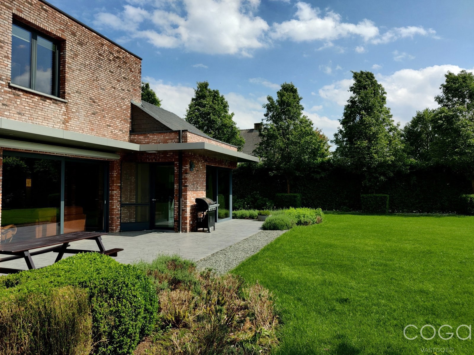 VILLA met 4 slaapkamers en 2 badkamer  foto 26