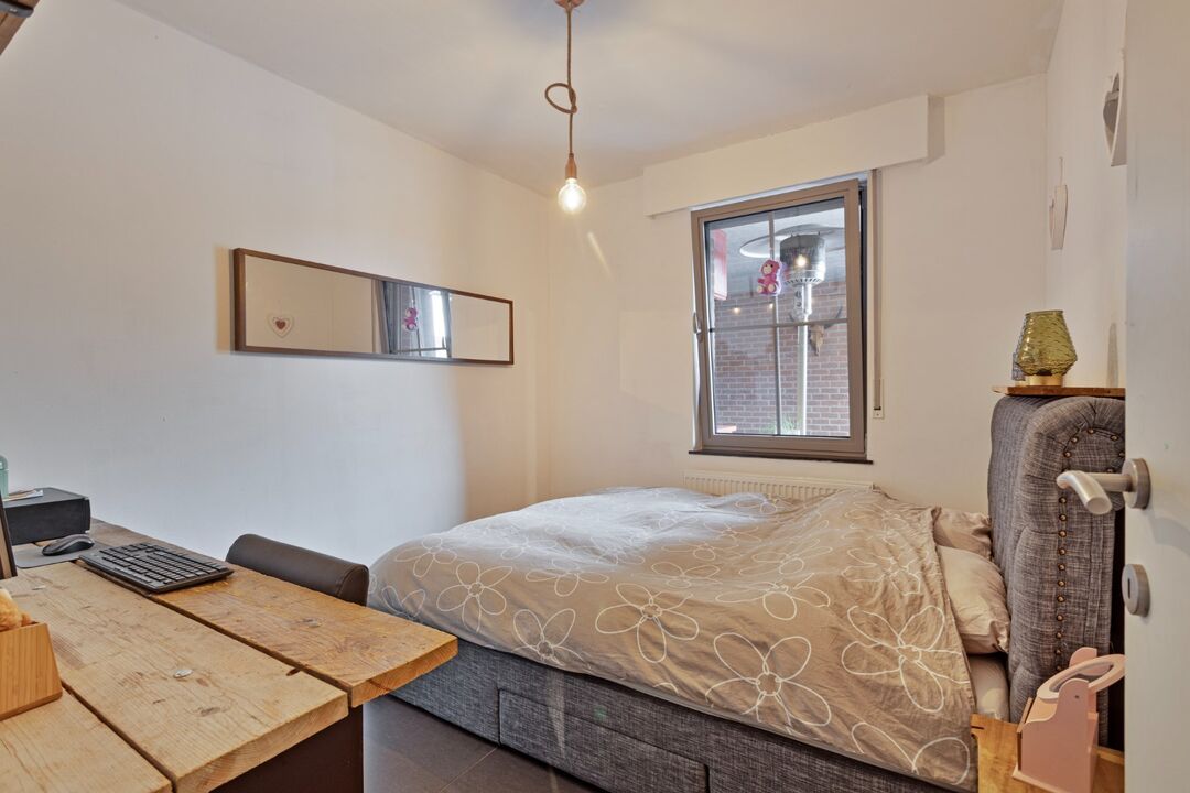 Gelijkvloers appartement met 2 SLPKS en terras gunstig gelegen in Dessel ! foto 10