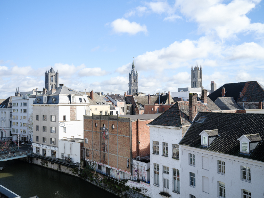 Centrum Gent - rustig wonen langs de Leie, temidden van het bruisende stadsleven! foto 1