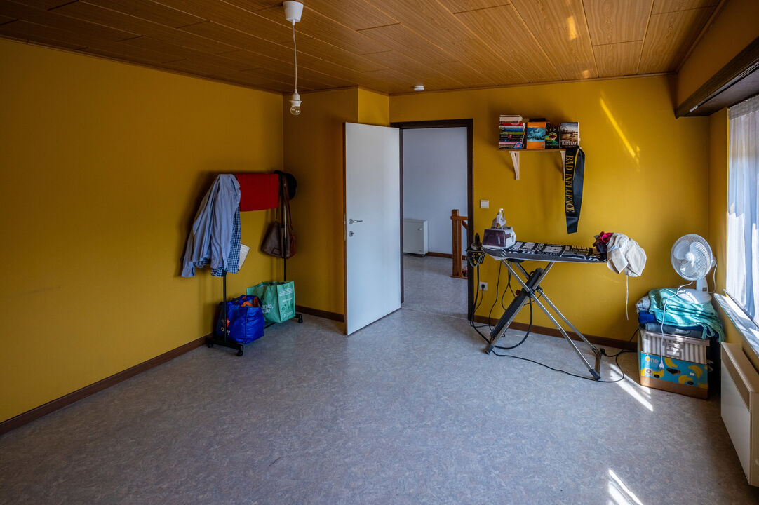 Eengezinswoning met garage en zongeoriënteerd terras foto 15