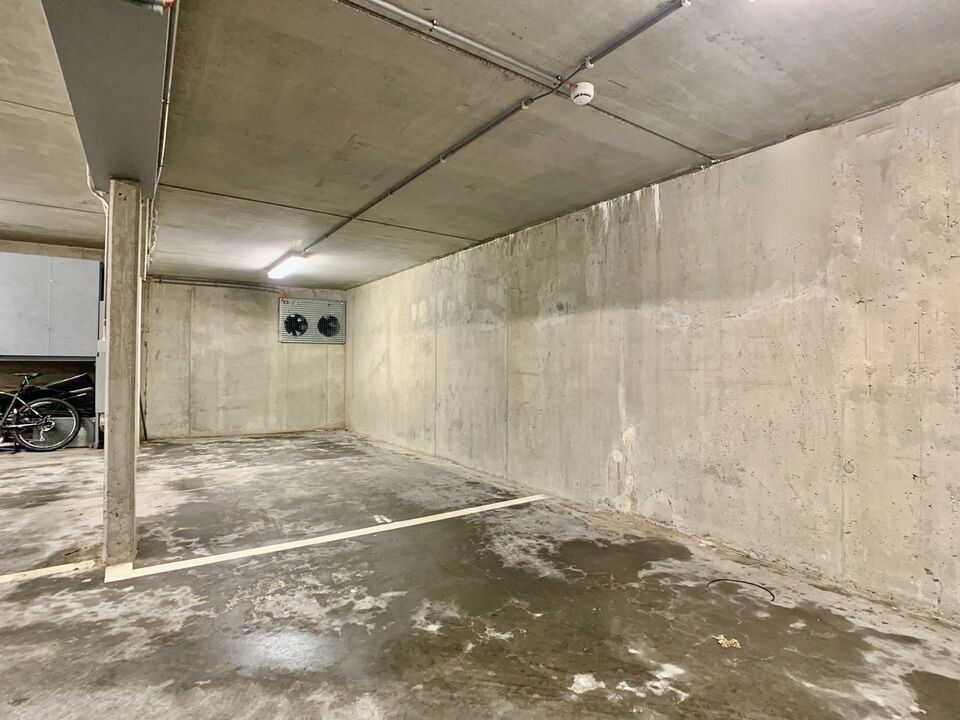 Veilige ondergrondse garageplaatsen te koop in Zwijnaarde foto 5