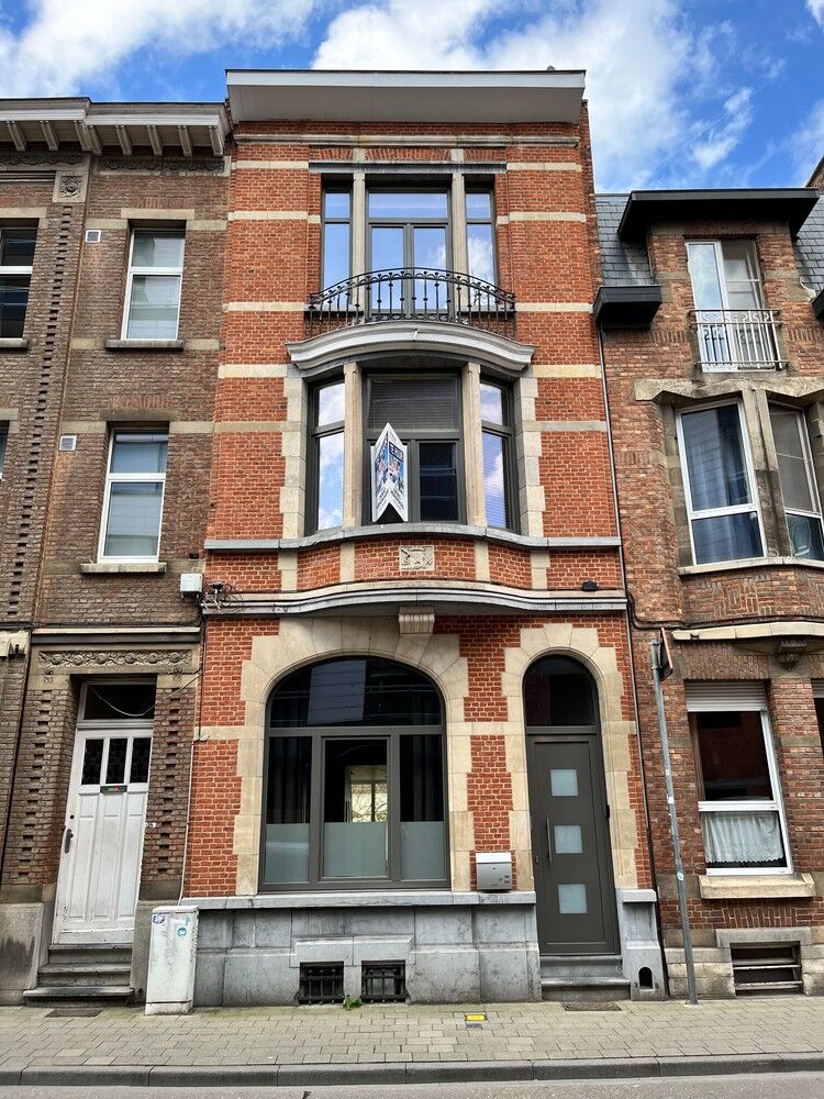 Gerenoveerd duplex appartement met tuin in centrum Leuven te huur foto 30