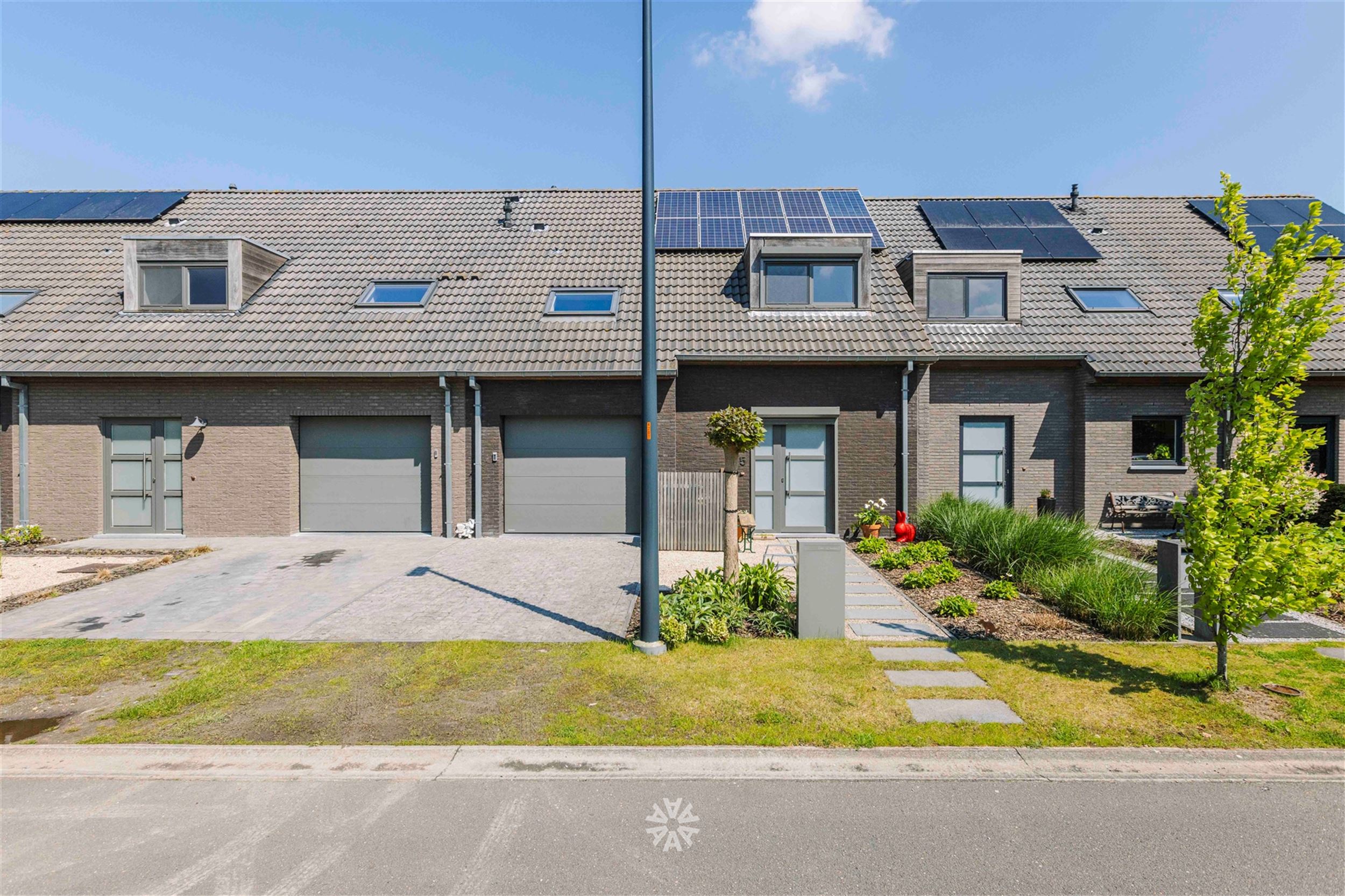 Lichtrijke nieuwbouwwoning (2012) met 3 ruime slaapkamers en een zonnige tuin te koop in een doodlopende straat te Destelbergen foto 21