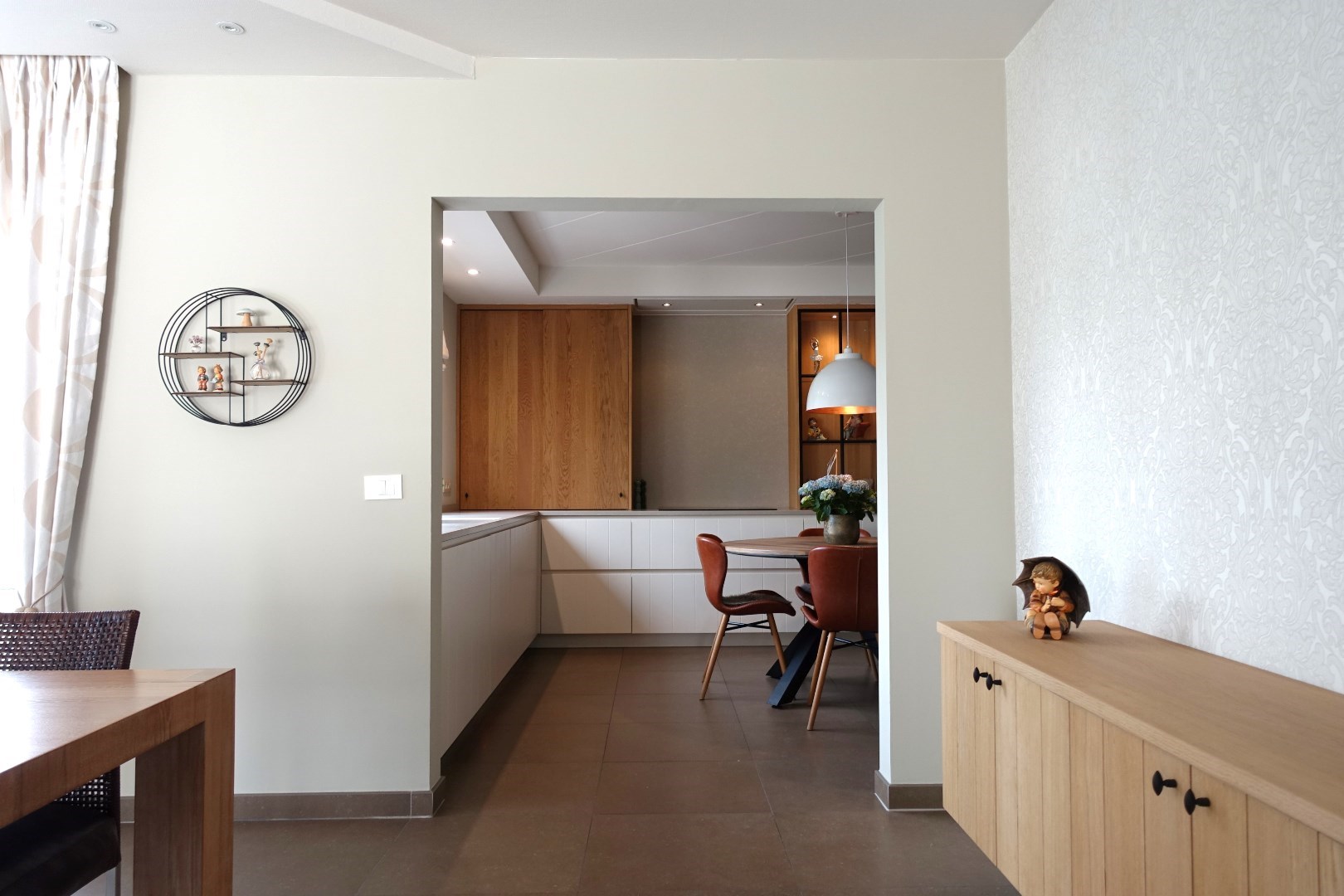 Rustig gelegen - perfect onderhouden - alleenstaande villa met 5 slaapkamers op 993 m² foto 8