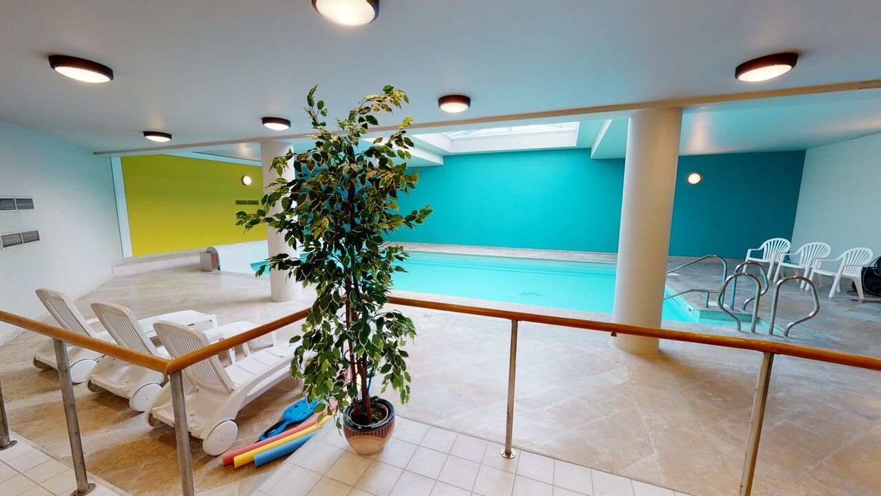 Fris (gemeubeld) appartement van 90m2 met hoteldiensten nabij Gent te koop! foto 19