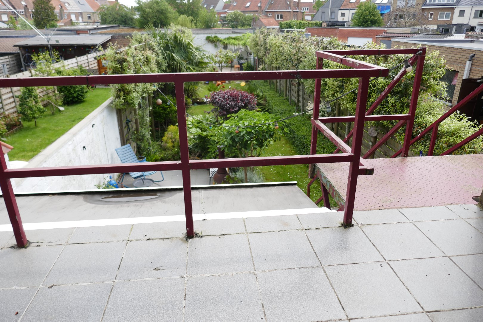 Centraal en rustig gelegen, luchtige woning met grote garage en zongerichte tuin nabij AZ-St Jan te Brugge. foto 25