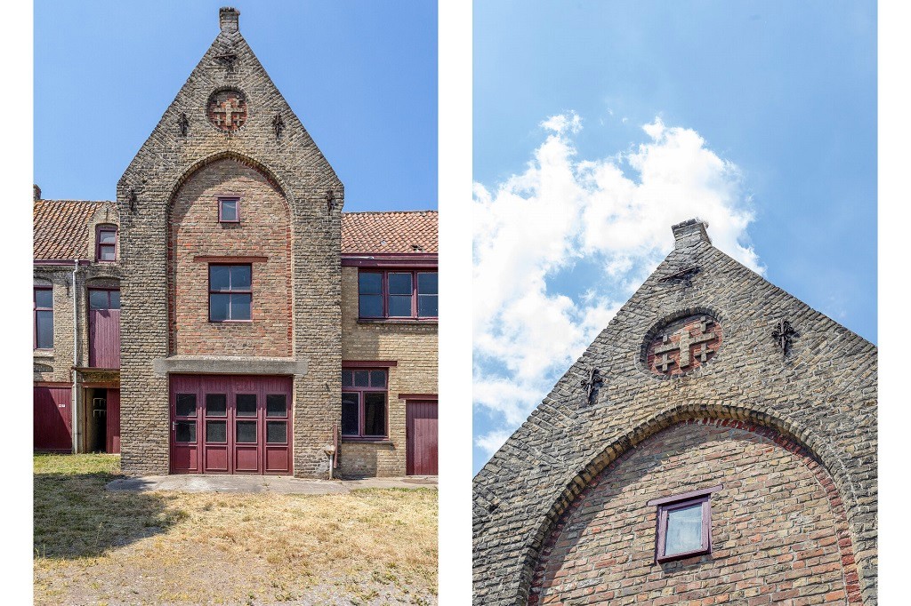VEURNE: Historisch gebouw (reeds vermeld begin 15de eeuw, verbouwd in 1716) met meerdere garages pal in het centrum van Veurne op 673m² grondoppervlakte. foto 23