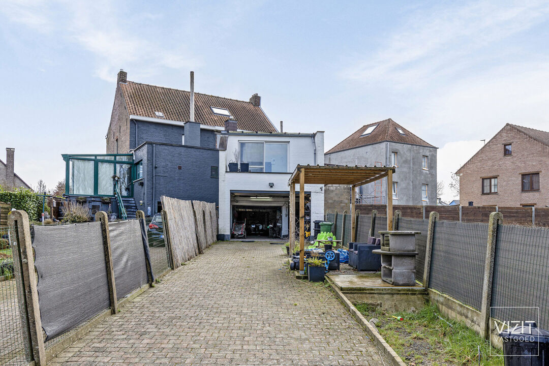 Gedeeltelijk gerenoveerd huis in Denderwindeke (Ninove)  foto 17