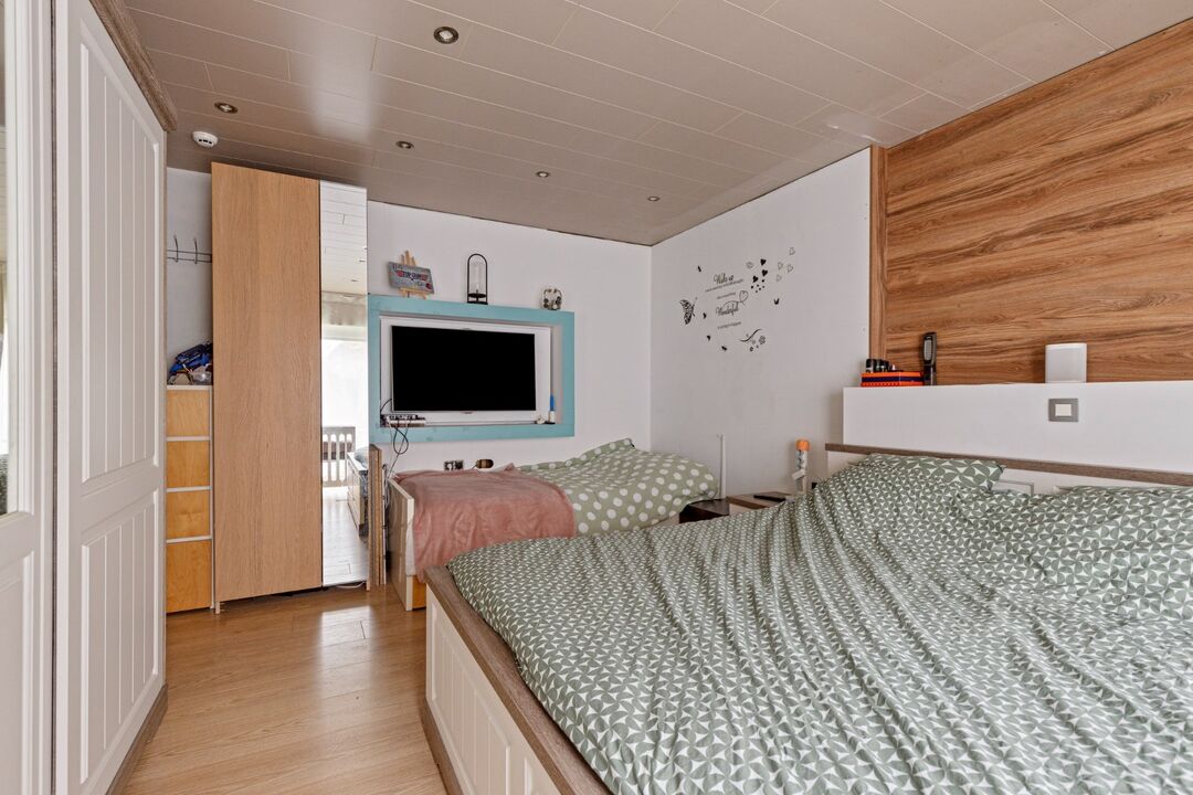  Ruime villa met 5 slaapkamers op een perceel van 22a 35ca - bewoonbare oppervlakte 290m² - EPC 266 kWh/m² foto 14