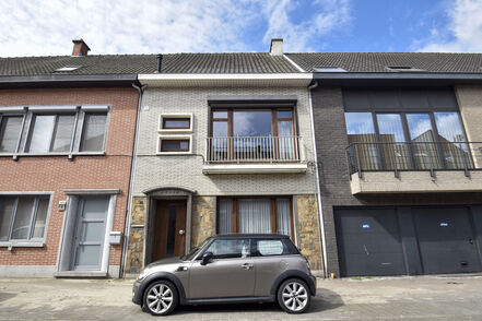 Huis te koop August De - 9100 Sint-Niklaas