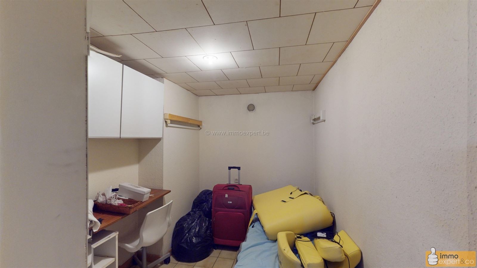 ANDERLECHT: Appartementsgebouw met topligging foto 34
