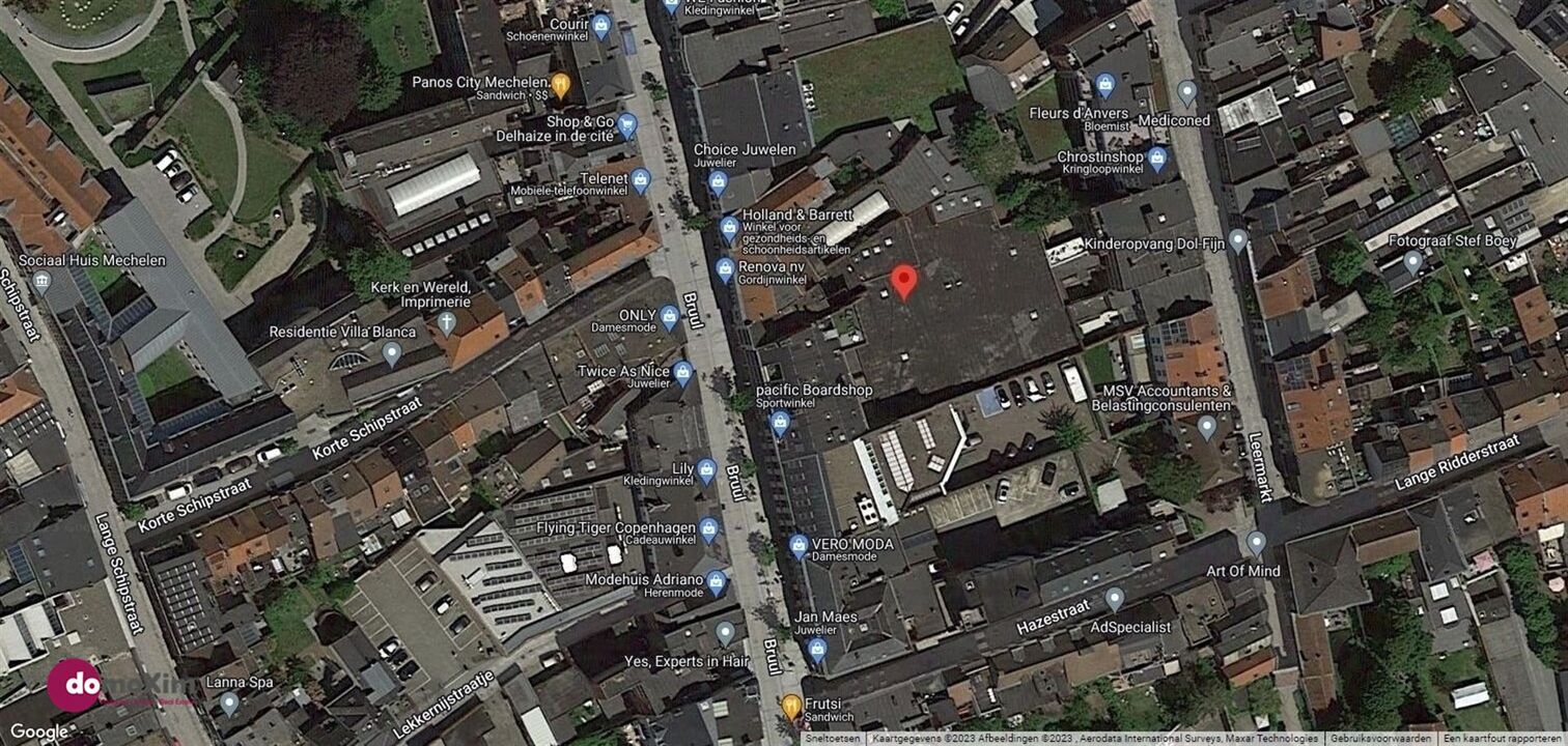 Ondergrondse parkeerplaats in centrum van Mechelen  foto 3