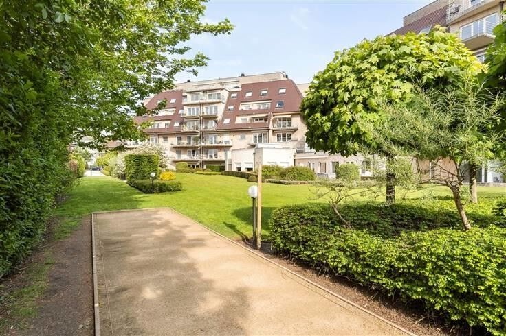 Fris (gemeubeld) appartement van 90m2 met hoteldiensten nabij Gent te koop! foto 1