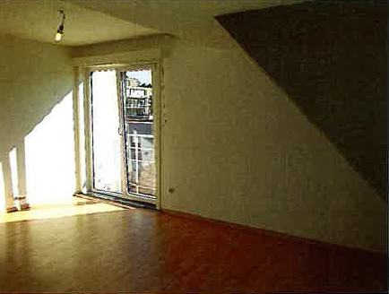 Lichtrijk dakappartement met 1 slaapkamer foto 5