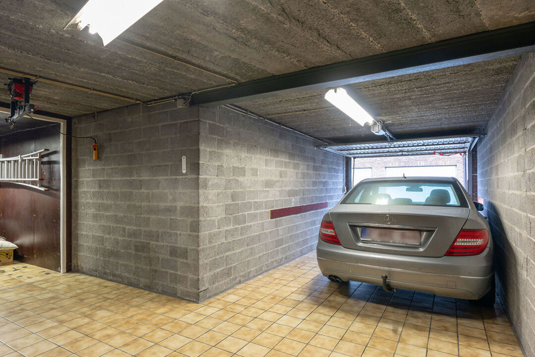 Gezinswoning met garage nabij centrum Turnhout. foto 21