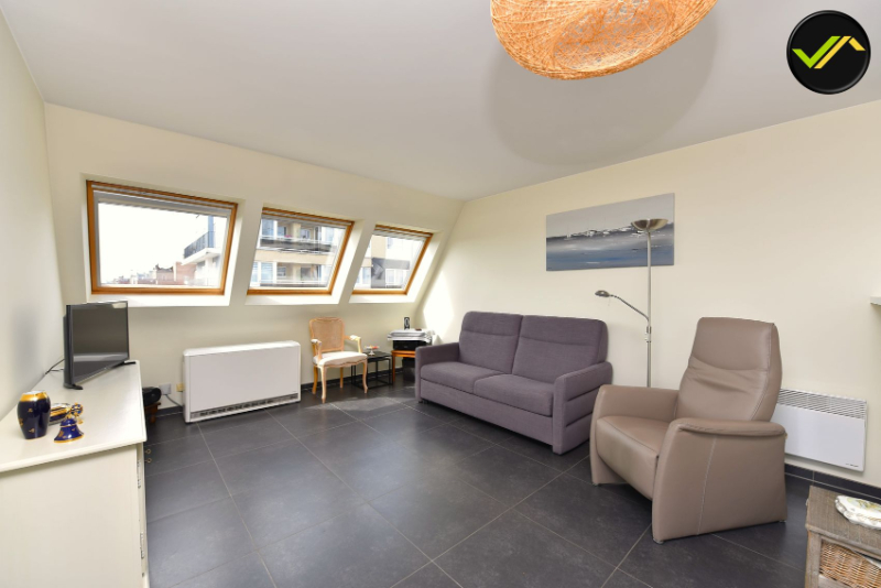 Appartement te koop aan de Zeedijk in Middelkerke foto 3