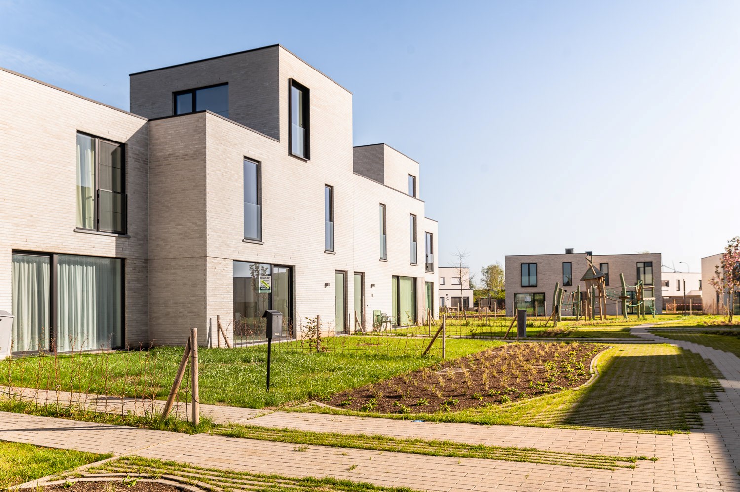 Duurzame instapklare woningen in een groene parkomgeving foto 19