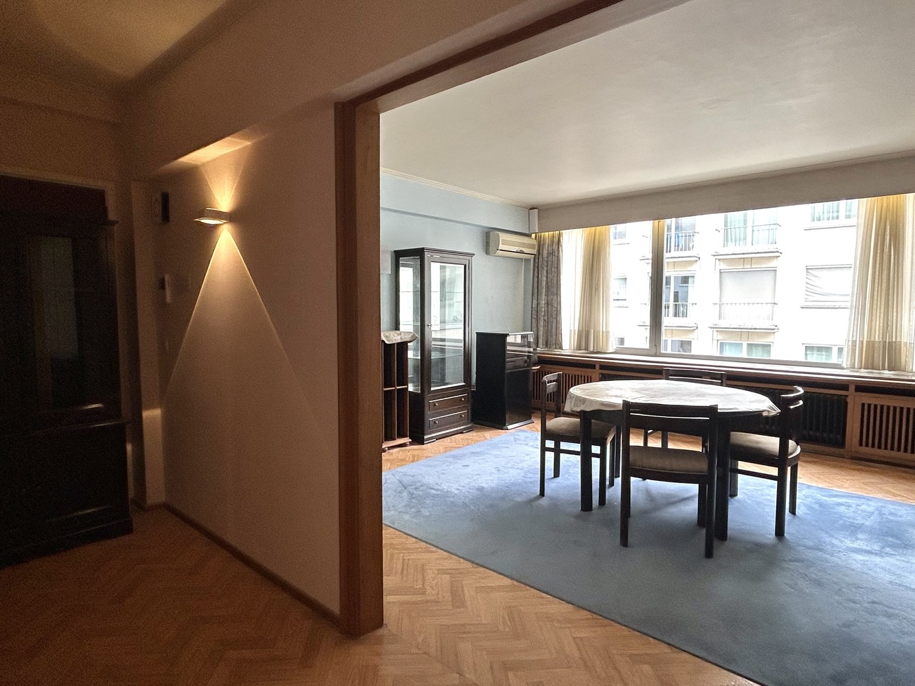 Ruim appartement met 2 slaapkamers in hartje Leuven! foto 4