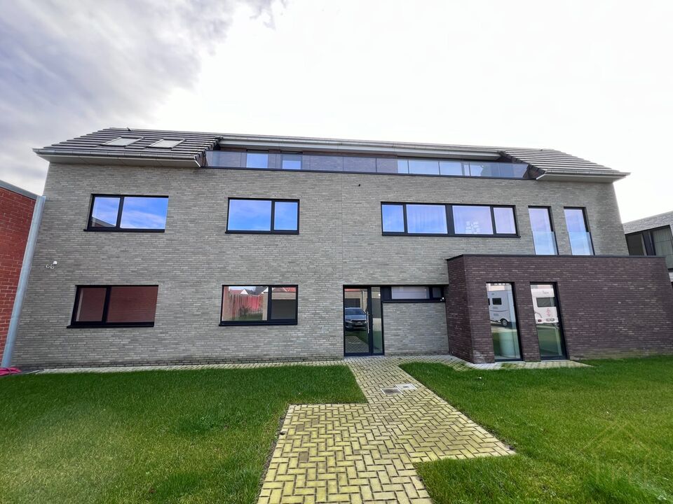 Luxueus nieuwbouwappartement in Wervik met ruime indeling en zuidgericht terras foto 1