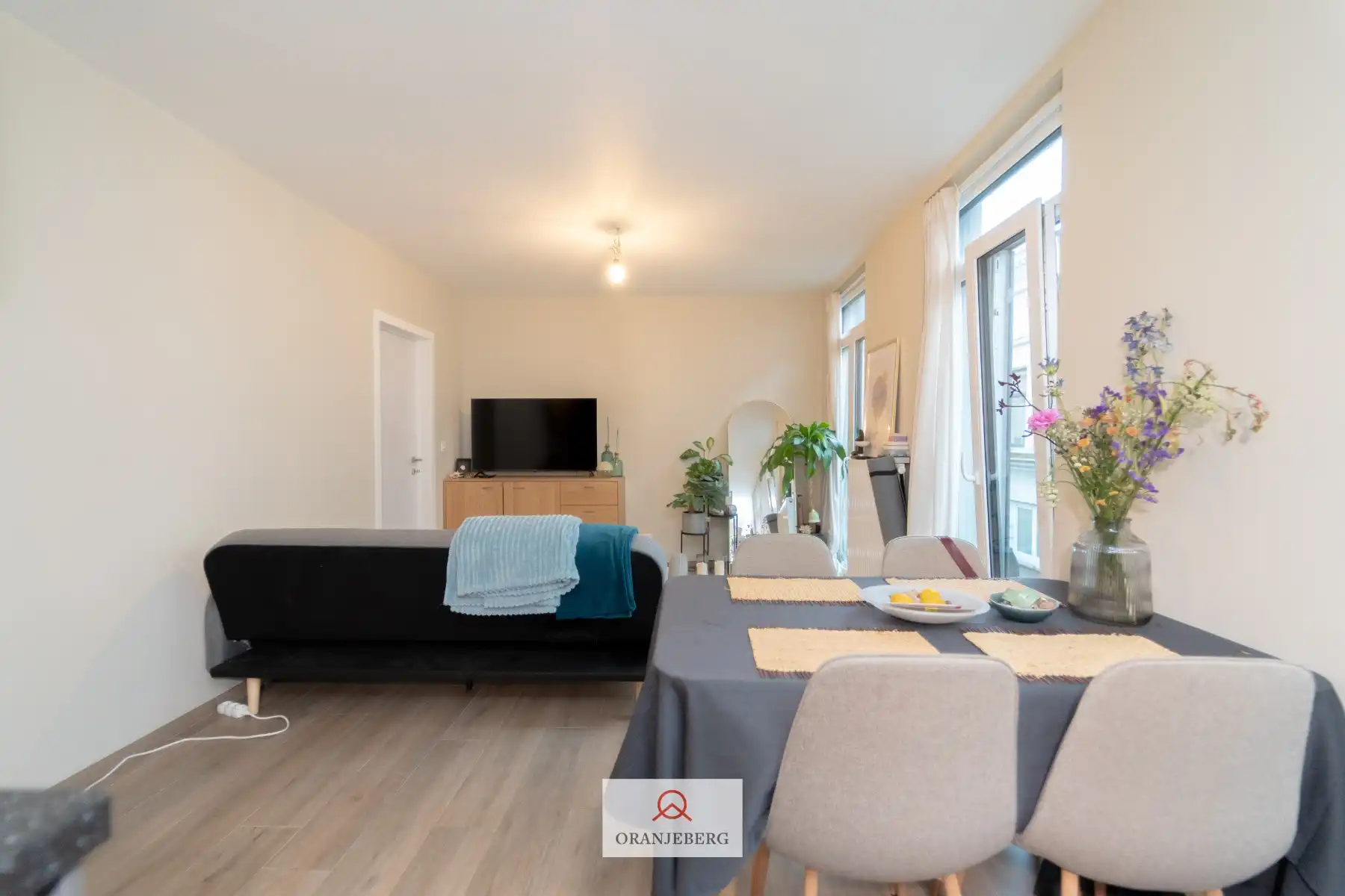 Compleet gerenoveerd 2slpk appartement hart Gent foto 10