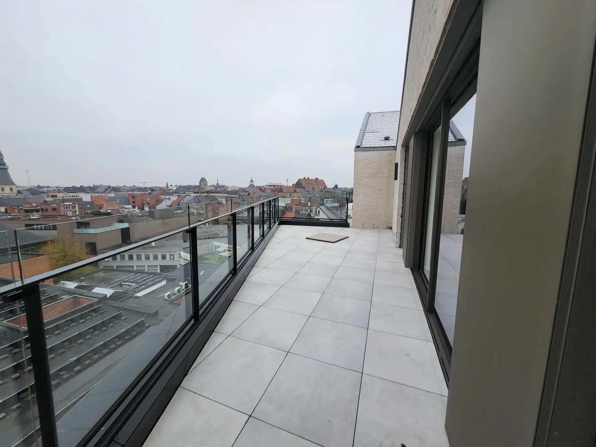 LUXE SKYHOUSE MET 3 SLAAPKAMERS foto 14