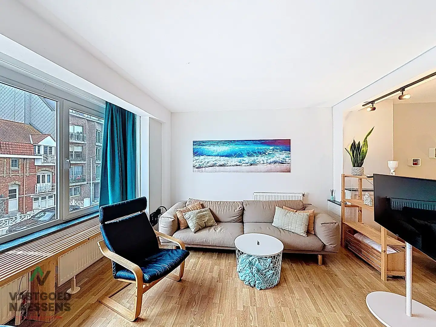 GEMEUBELDE STUDIO VLAKBIJ ZEEDIJK foto 3