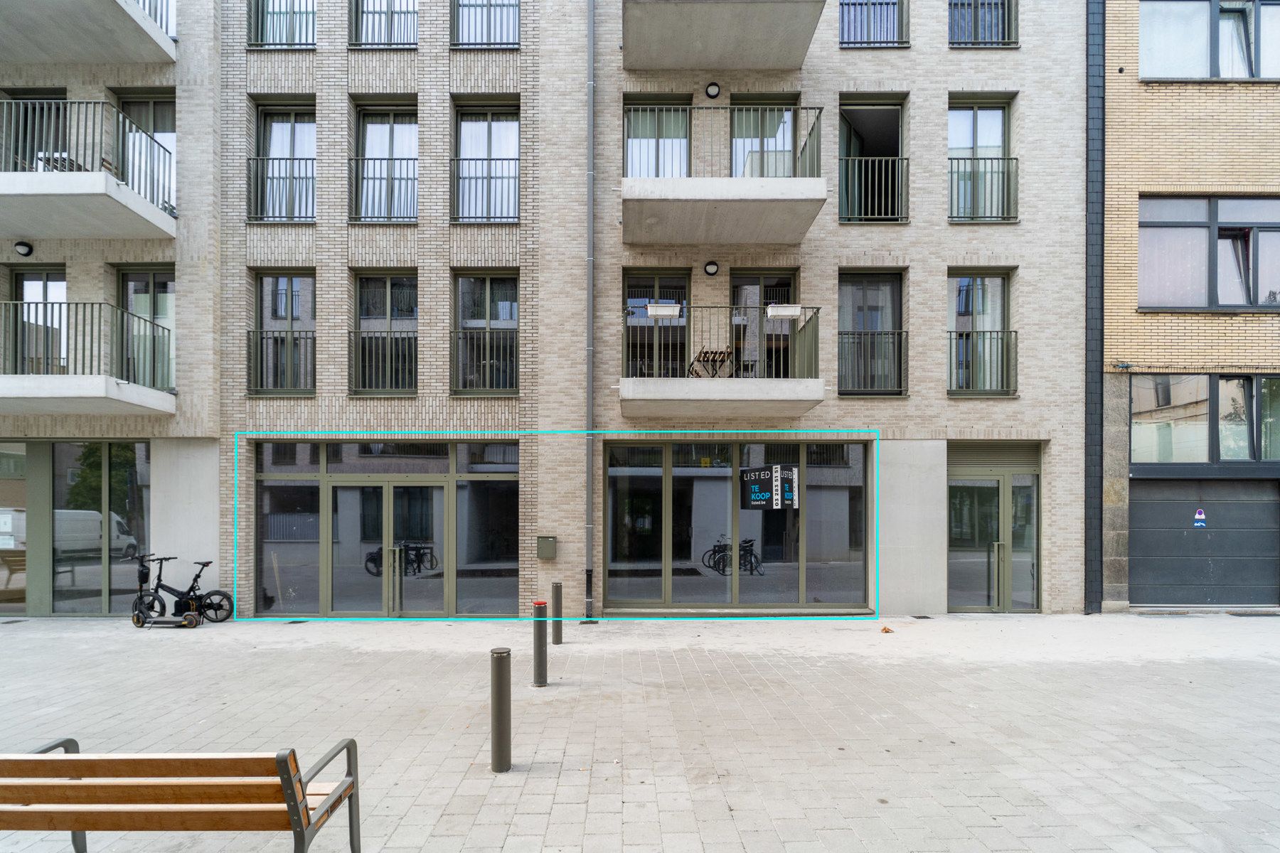 Commerciële gelijkvloers in de Brederodewijk foto {{pictureIndex}}