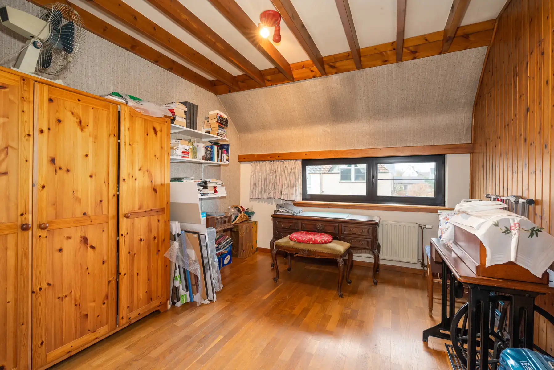 Gezinswoning met 3 slaapkamers, 2 garages en tuin te Meise  foto 17