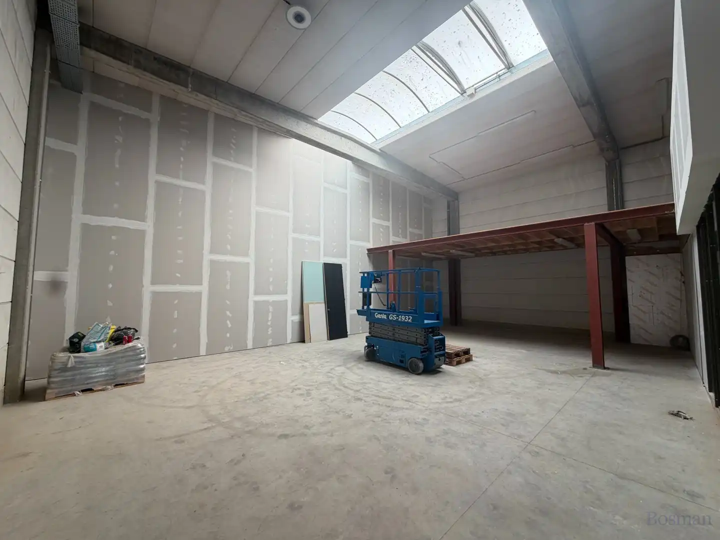Handelspand (336m²) te huur in Geel foto 8