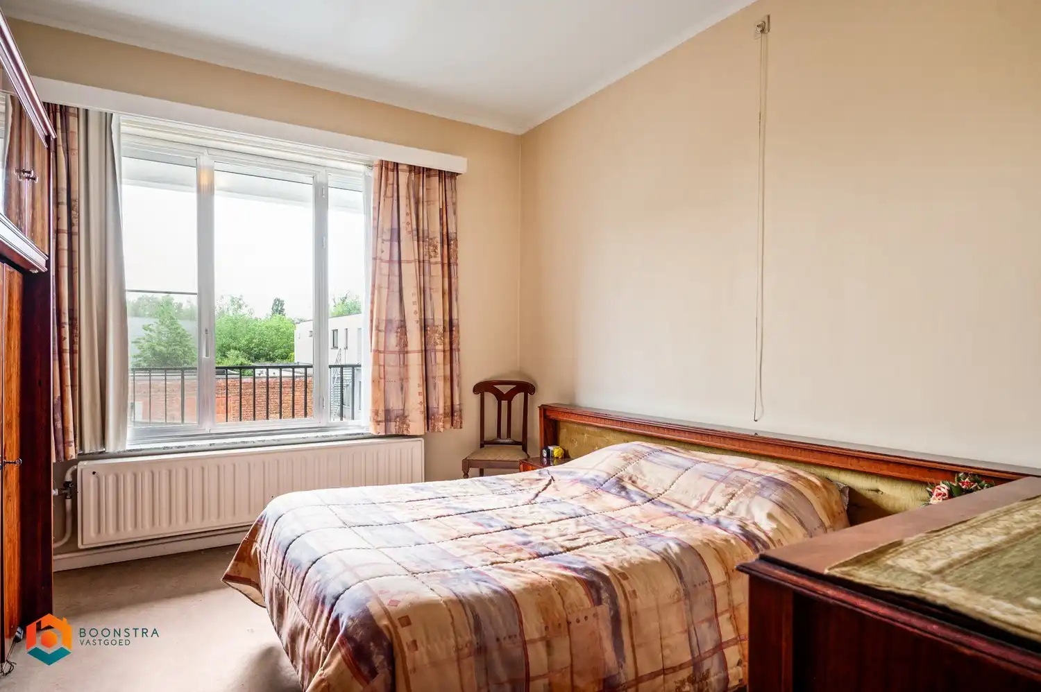 Ruim 2 slaapkamer app met terras en garage foto 10