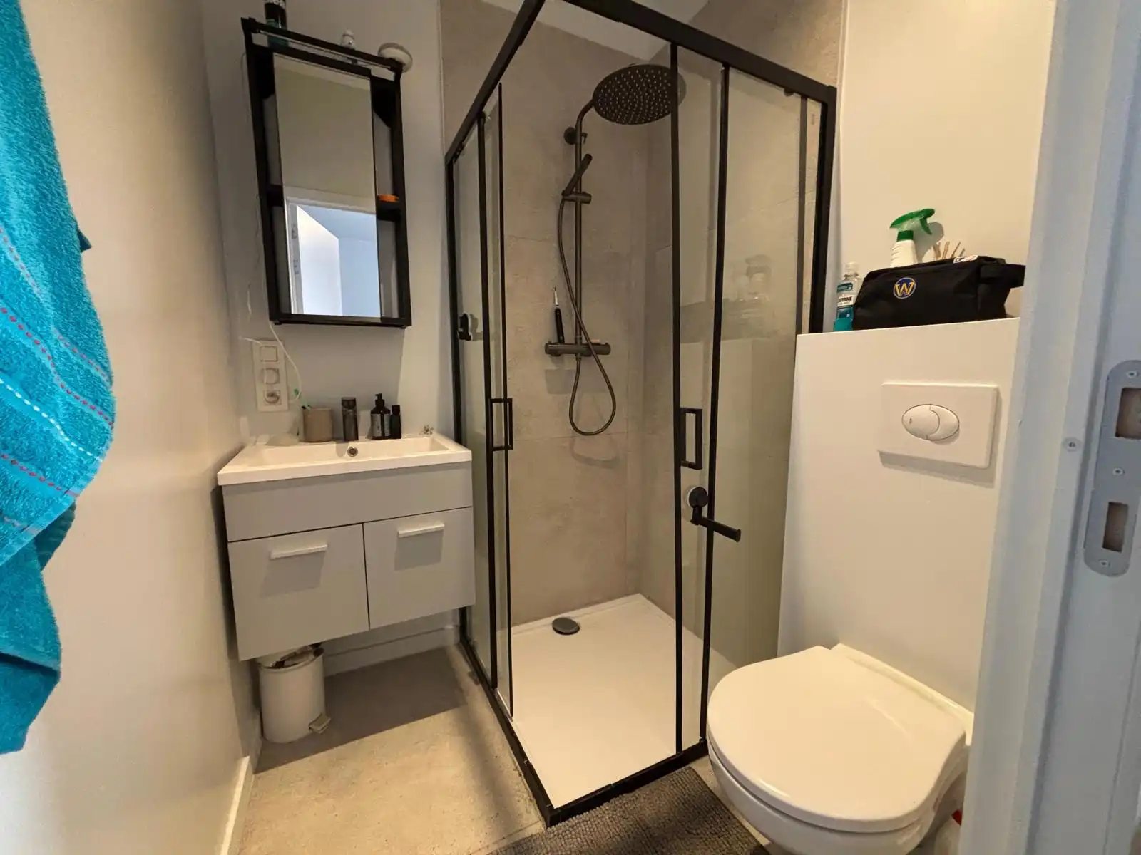 STUDENTENKAMER EIGEN SANITAIR - TIENSESTRAAT  foto 3