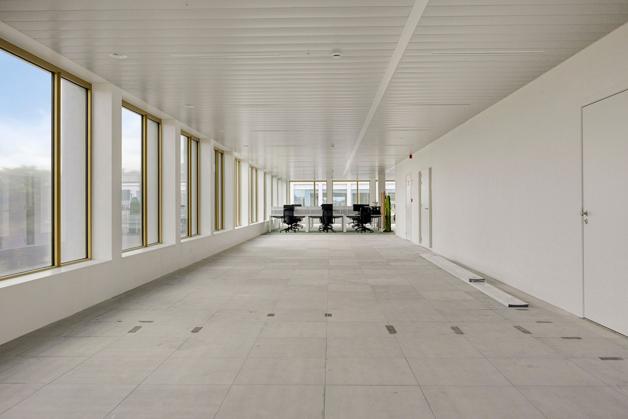 High-end open kantoorruimte te huur in Atmos-project foto 16