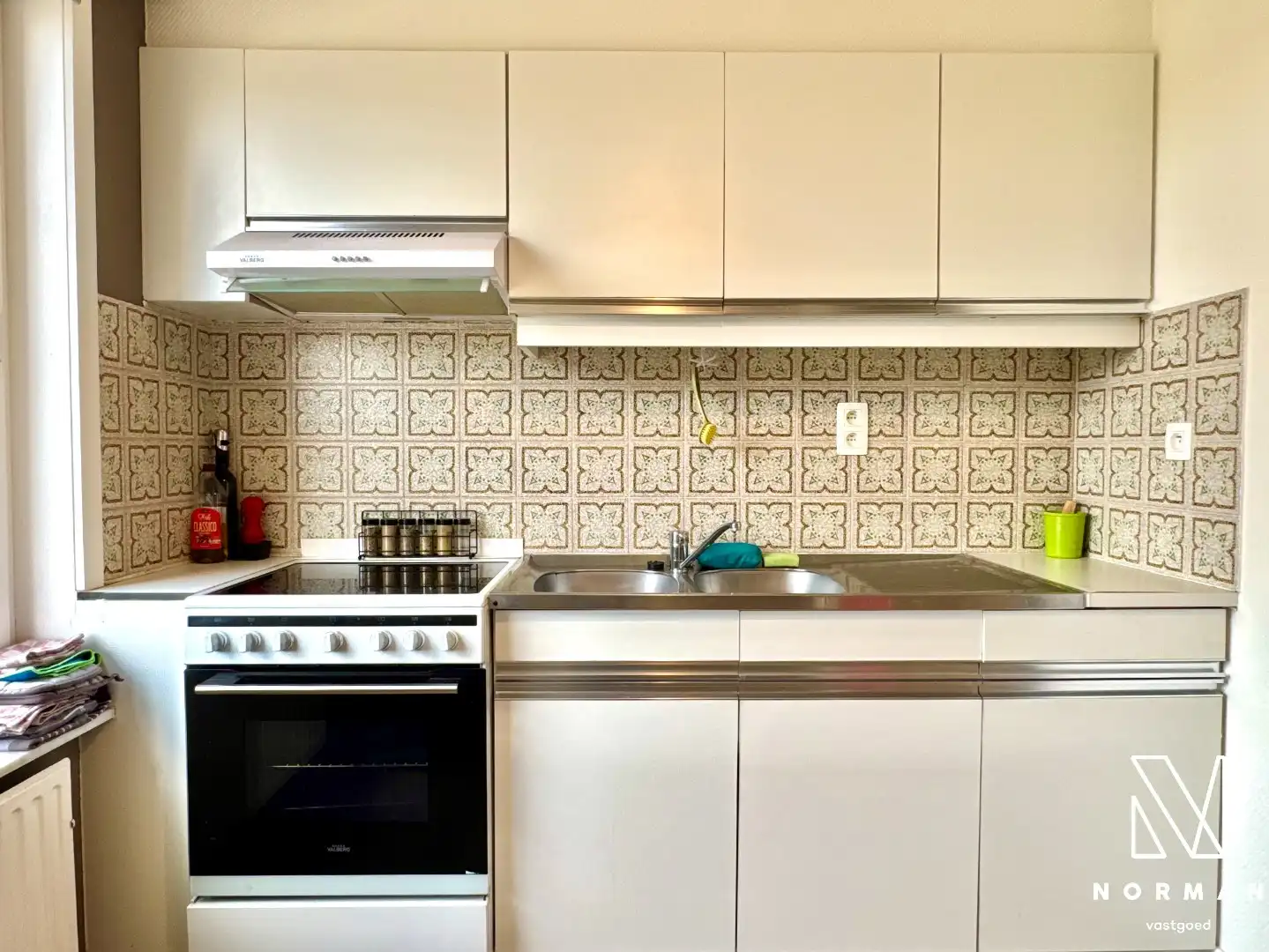 Instapklaar, energiezuinig 2-slaapkamer appartement inclusief ondergrondse autostaanplaats en terras te koop in Kuurne! foto 11