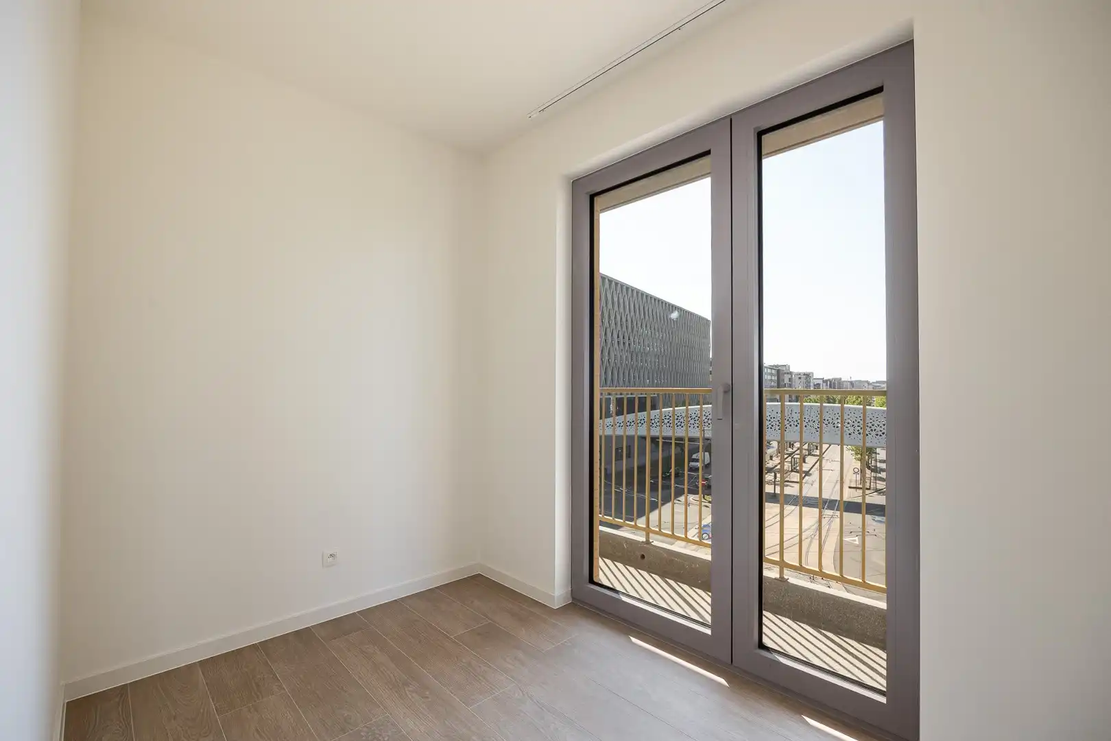 APPARTEMENT MET TERRAS foto 8