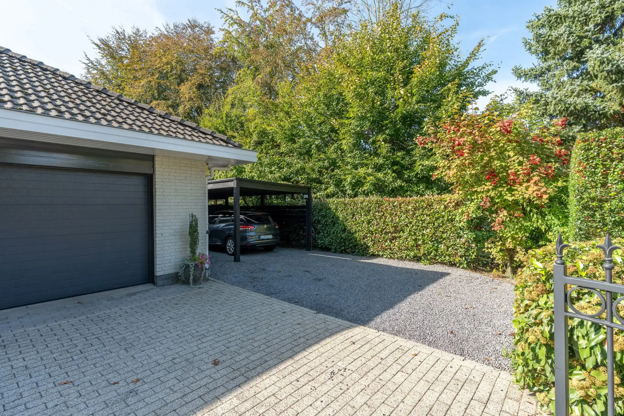 Instapklare gelijkvloersvilla met unieke parktuin op 2.086 m²  foto 44