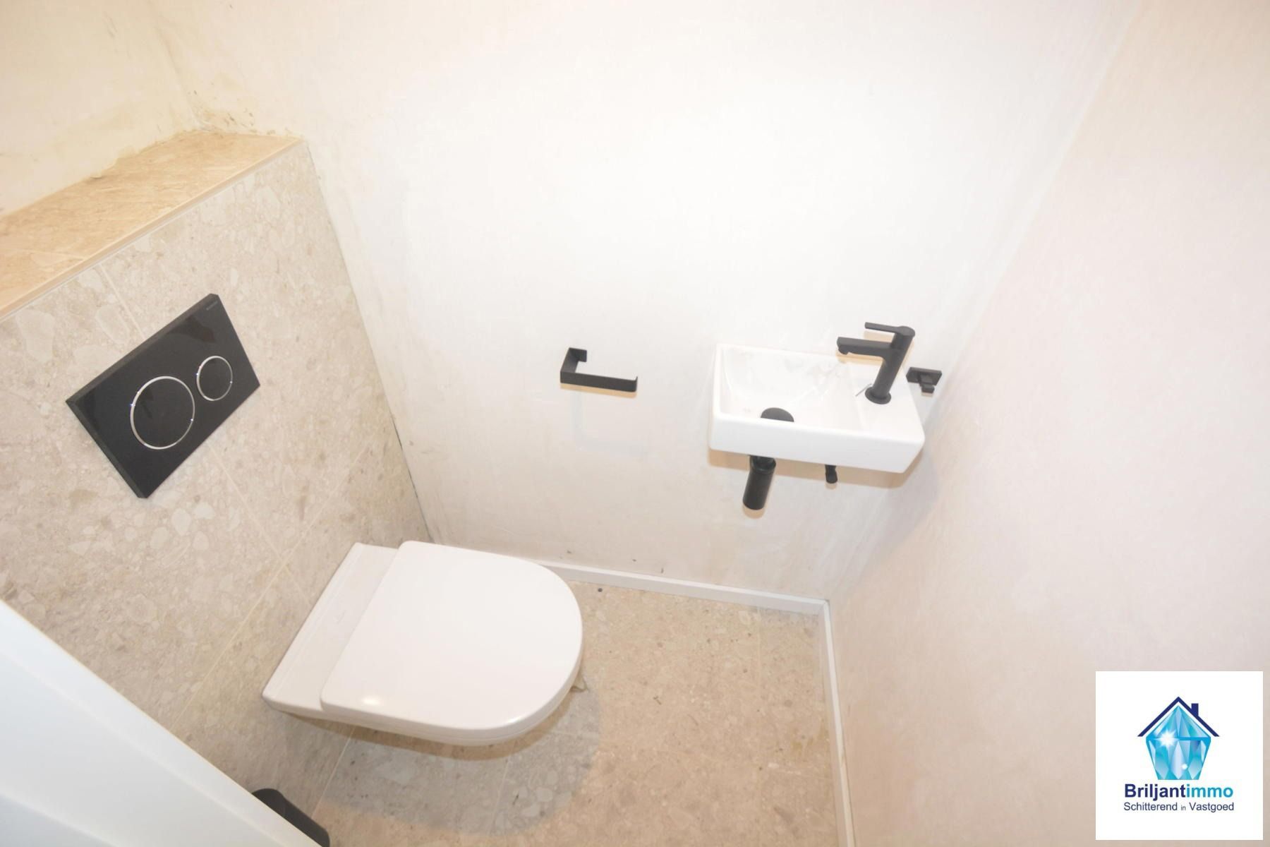 Modern energiezuinig gelijkvloers 1 slaapkamer app foto 21