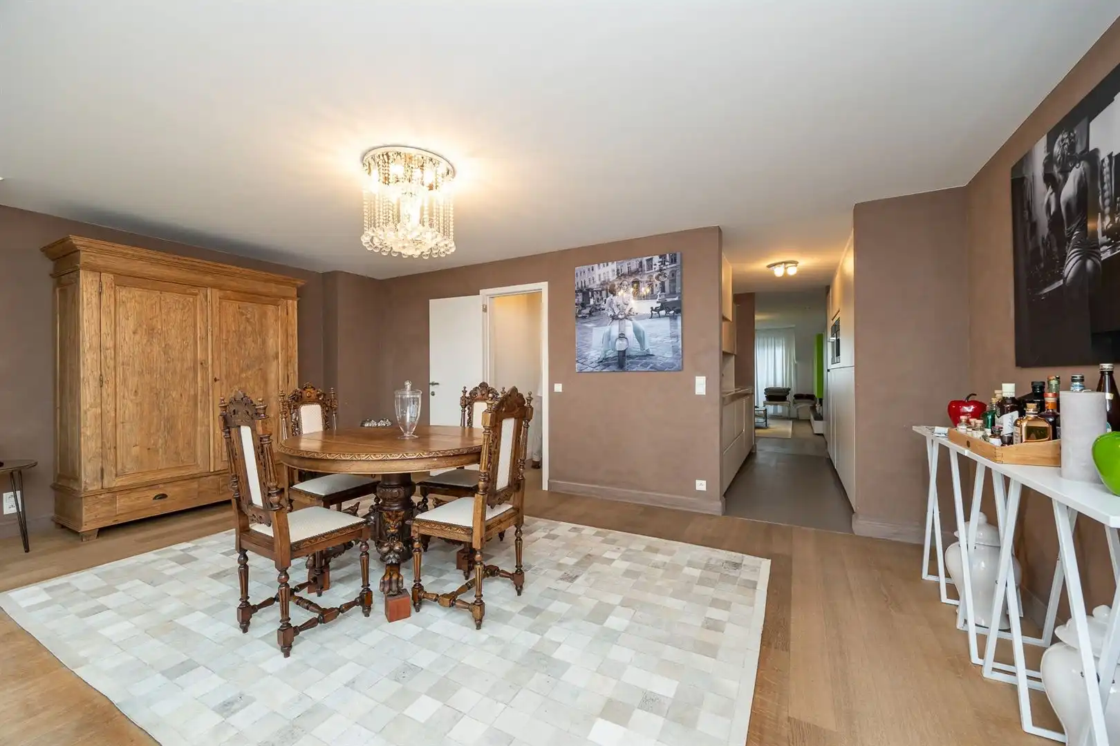 Ruim wonen in hartje Knokke foto 4