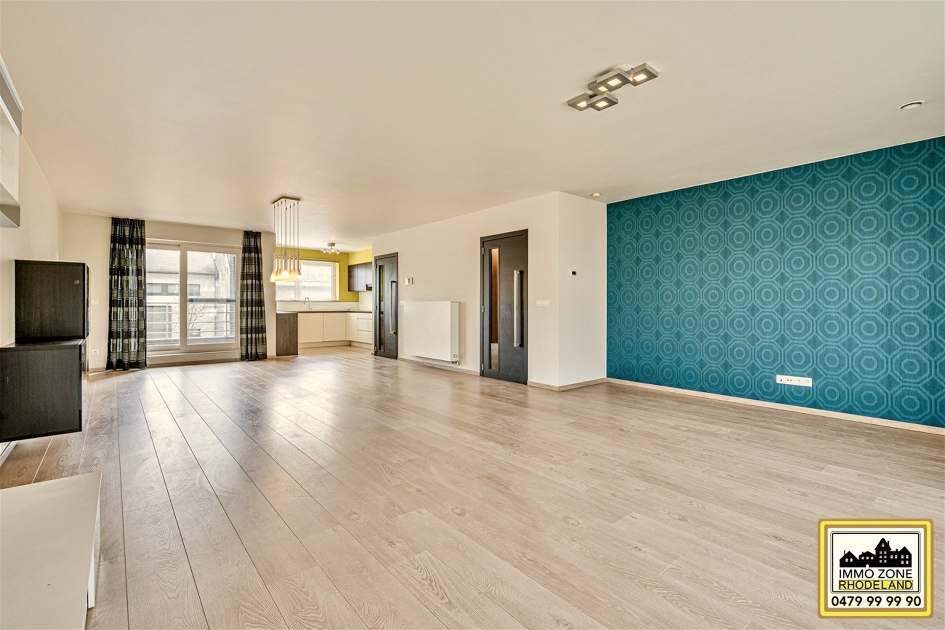 Prachtige instapklare woning met 4 slpks, garage en tuin foto 6