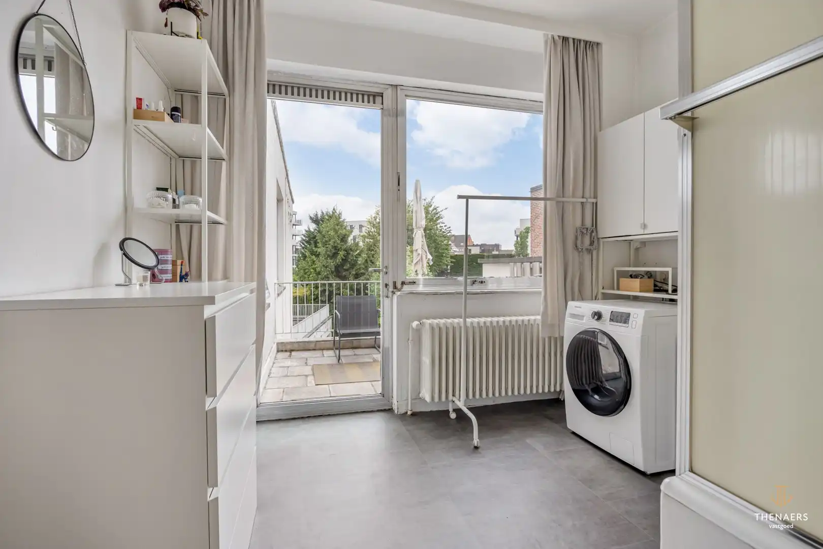 Statige woning met uitzonderlijk veel ruimte, karakter en mogelijkheden pal in het centrum van Sint-Truiden. foto 32