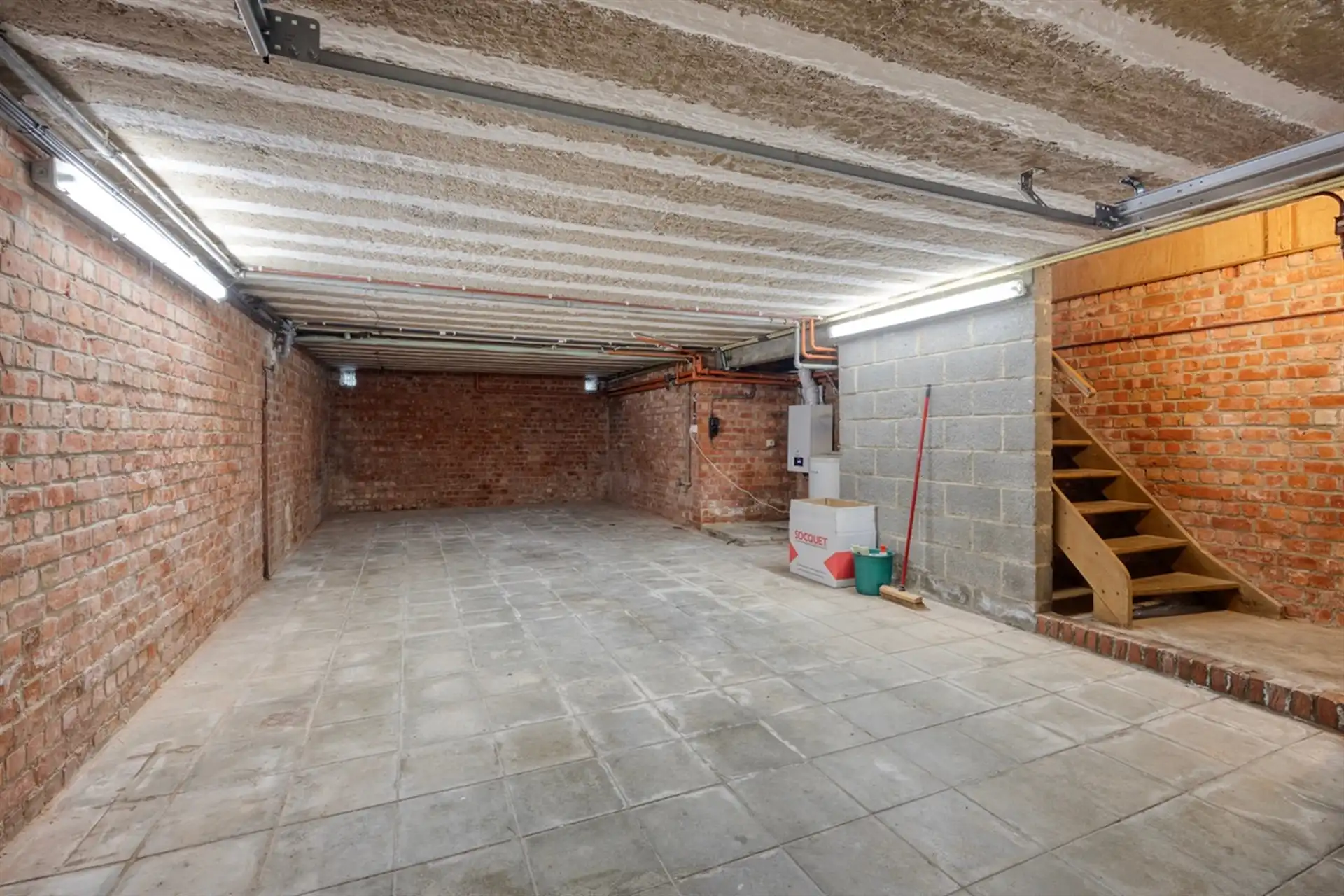 Woning met mogelijkheden op gegeerde locatie foto 24