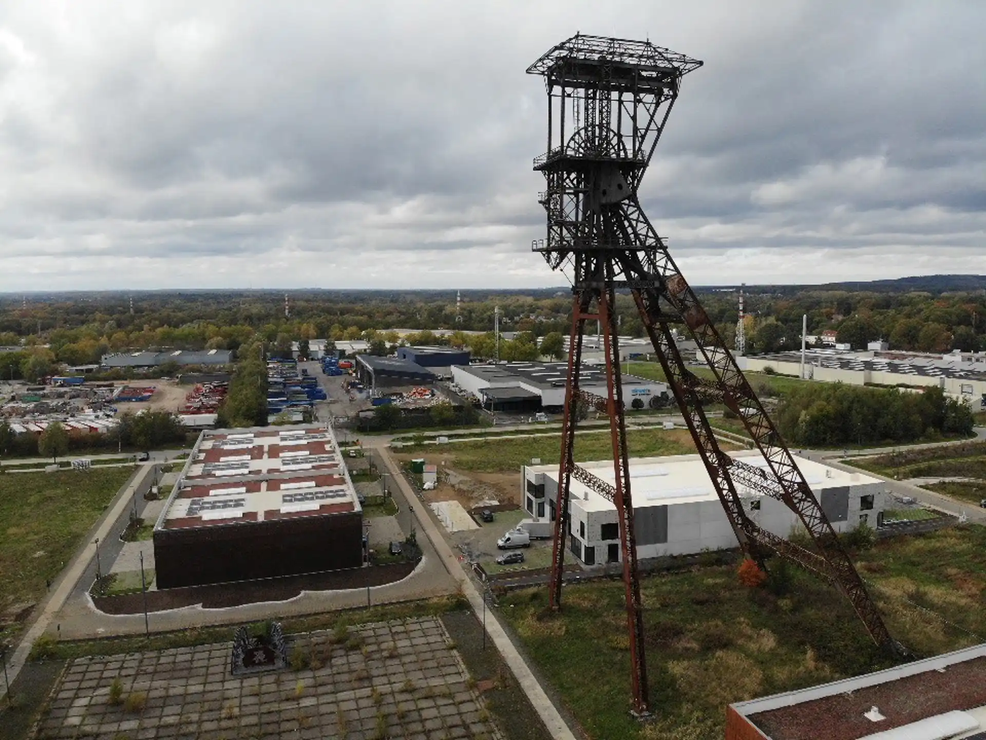 BEDRIJVENCAMPUS "MIJNPARK" IN HOUTHALEN foto 12
