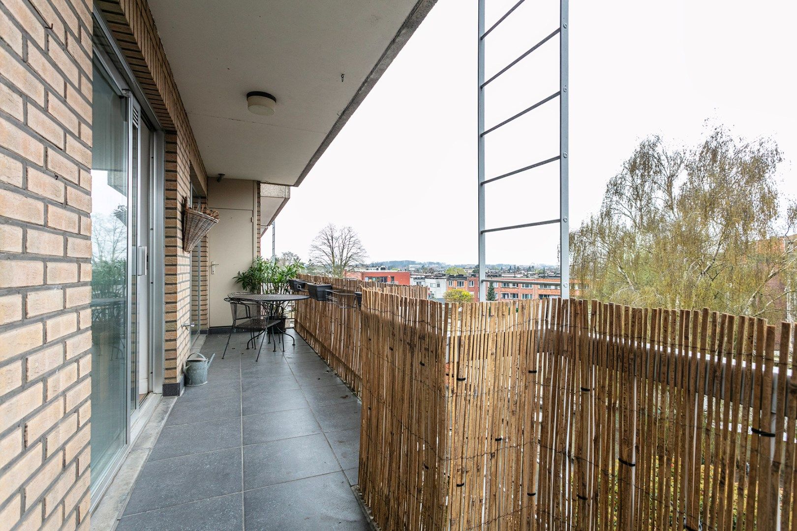 Luxueus en energiezuinig appartement (129m²) met 3 slaapkamers, twee terrassen en een garagebox! foto 4