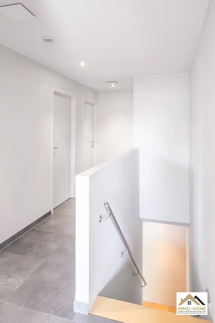 Knappe recente vrijstaande woning in centrum Lochristi!  foto 21