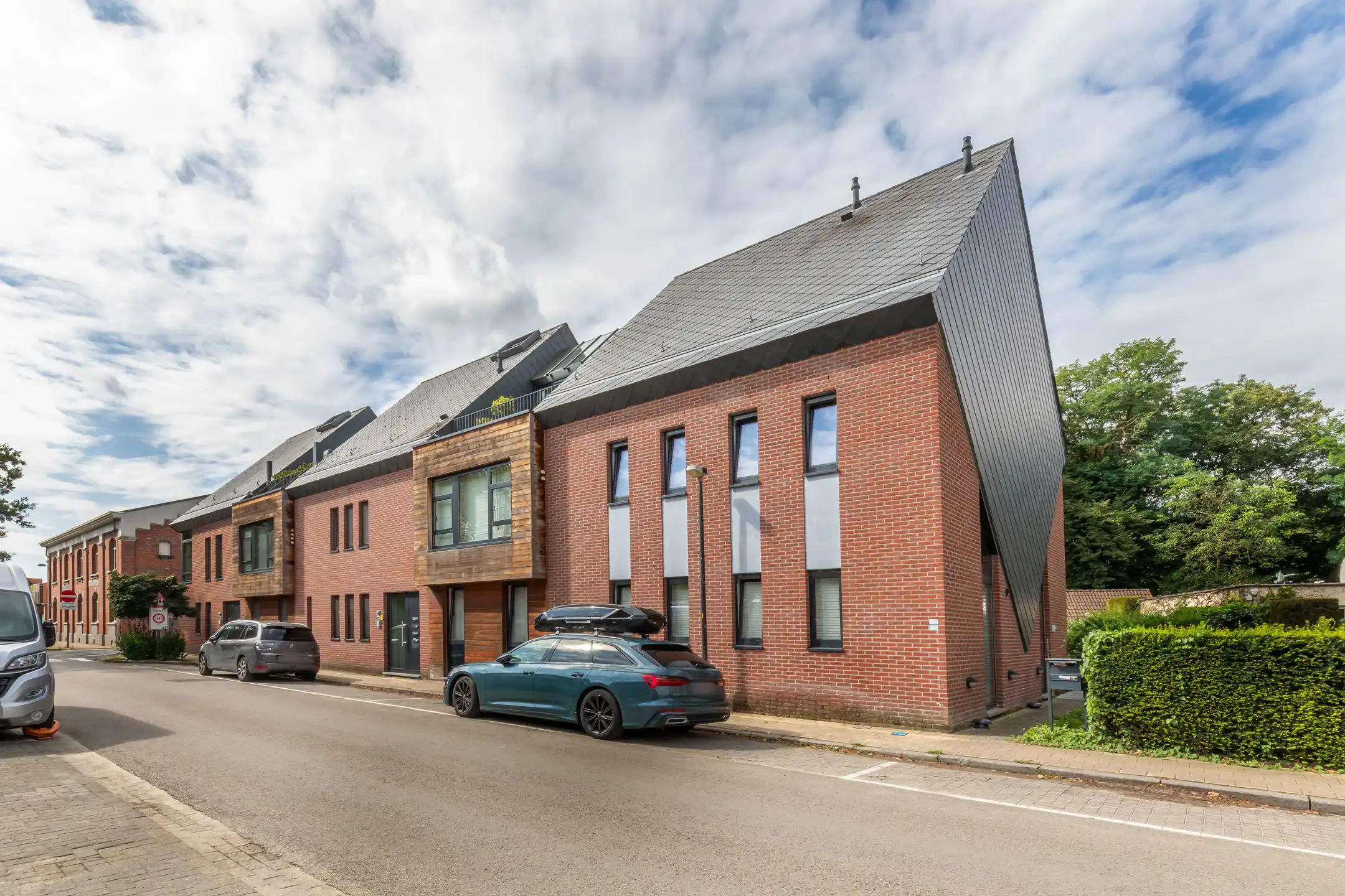 Unieke duplex met lift, terras en optionele parking foto 6