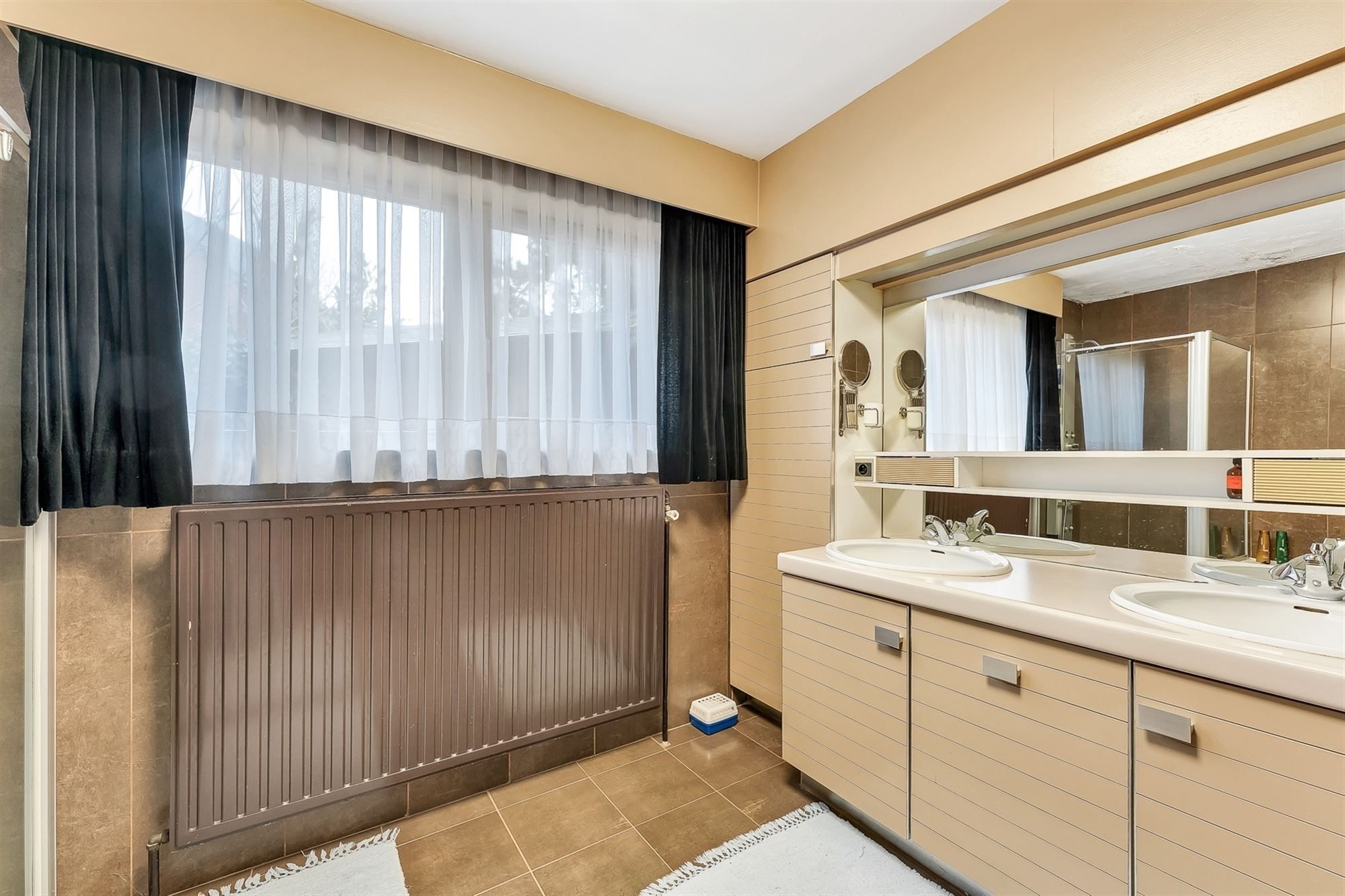 ZEER RUIME EN KARAKTERVOLLE WONING GELEGEN OP EEN BREED, UITGESTREKT EN ZUIDELIJK GEORIËNTEERD PERCEEL VAN 36A20CA TE BALEN (HULSEN) foto 25