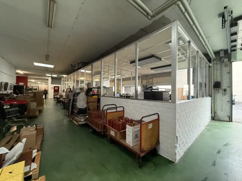 Winkel/polyvalent ruimte aan Gentbruggebrug foto 5