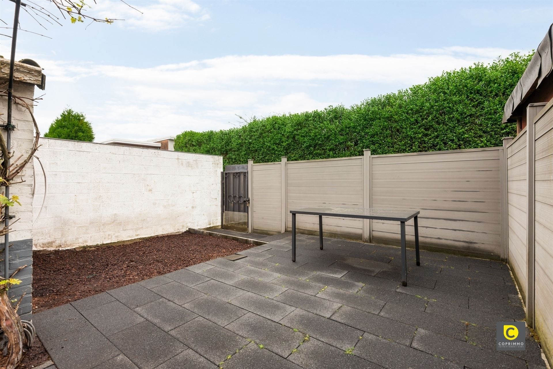 Charmante woning met 3 slk. foto 8